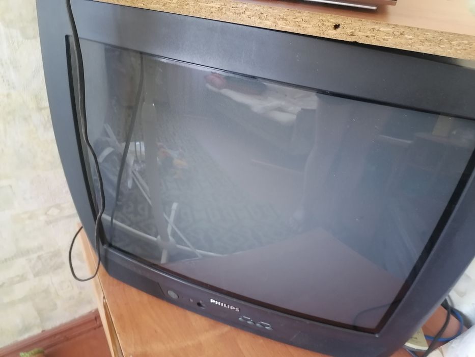 Продам телевизор