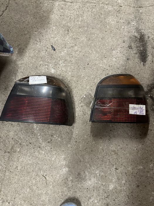Lampa tył black Hella golf ||| mk3