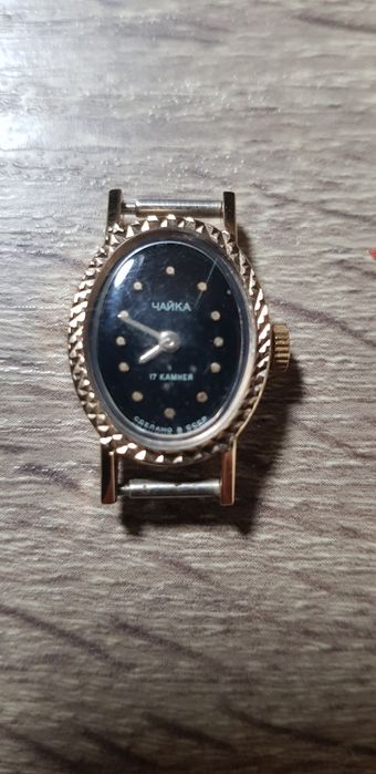 Часы женские "Чайка"
