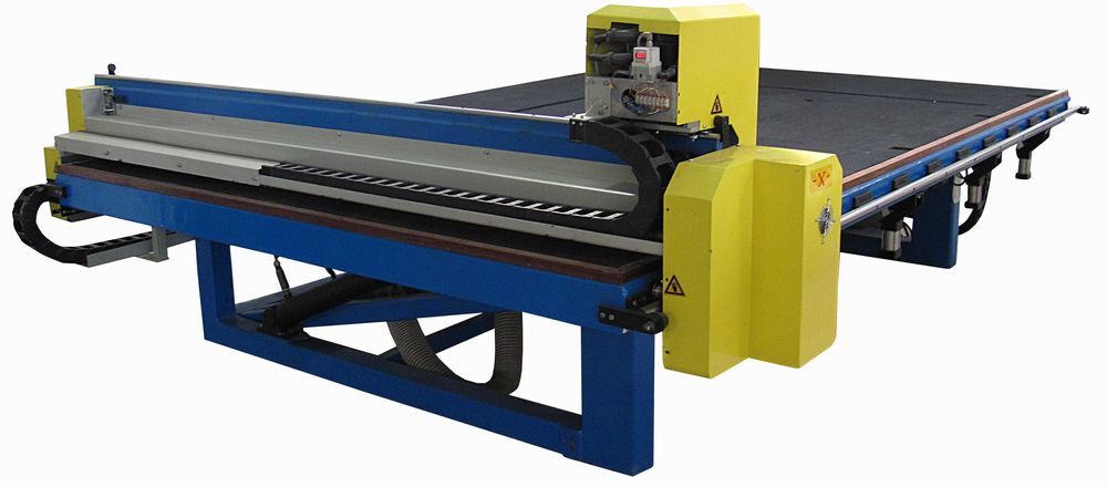 Обладнання з ЧПУ для обробки скла: піскоструй, тріплекс, порізка скла