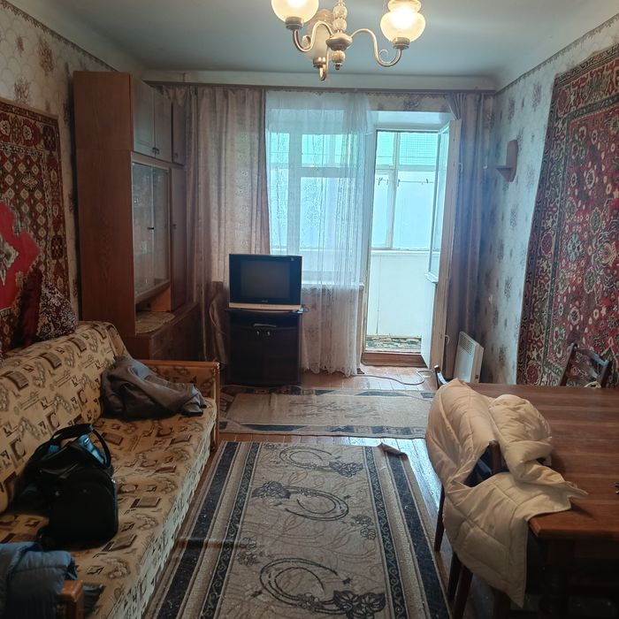 Продається однокімнатна квартира в центрі міста