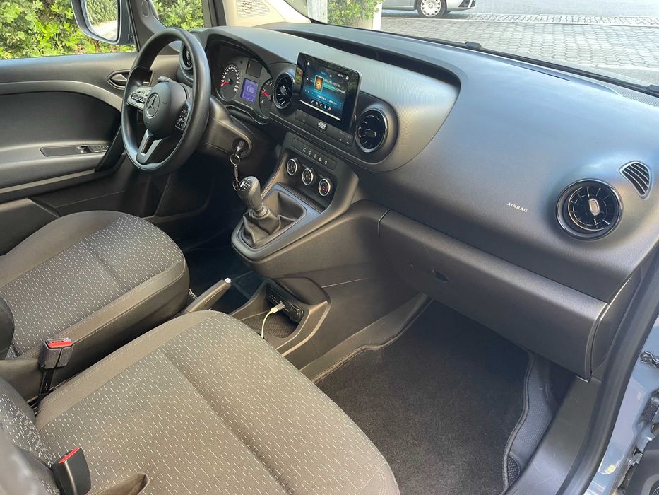 Mercedes Citan 110 CDi - 63500km - Revisões Mercedes - 3 Lugares
