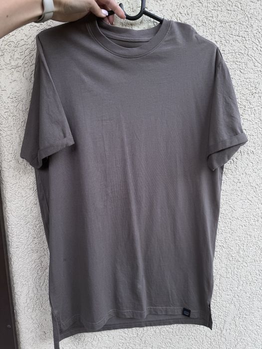 Koszulka nowa pull& bear