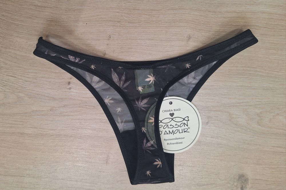 Poisson d'Amour majtki stringi XS marihuana liście