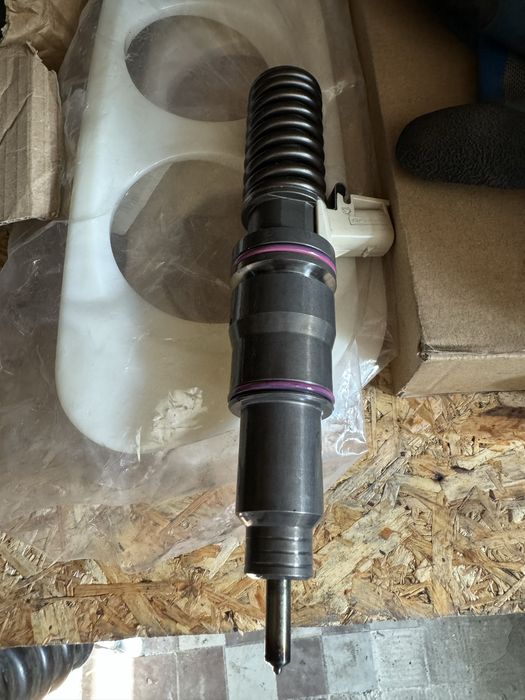 Форсунки 6шт VOLVO FH FM FX 21569191