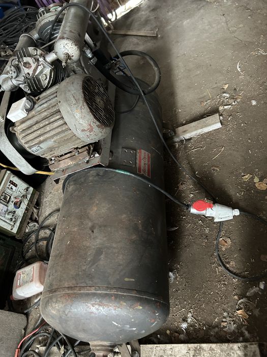 Kompresor atlas copco