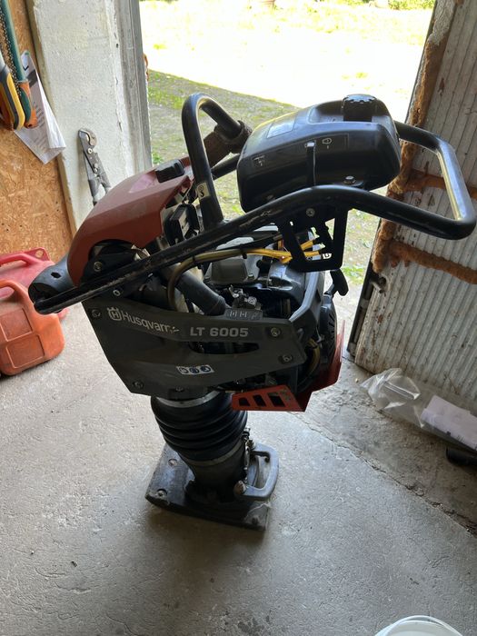 Zageszczarka skoczek Husqvarna LT 6005