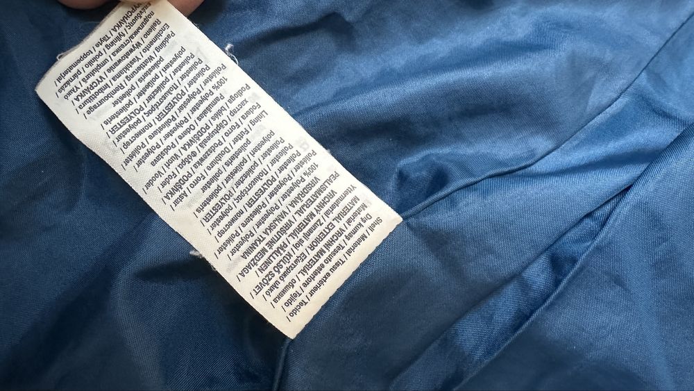 PUMA жилет ……………