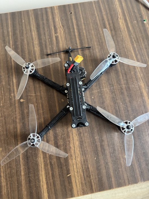 Fpv дрон  7 дюймів  з аккумулятором