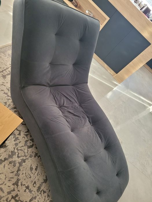 Szezlong używany,  szary