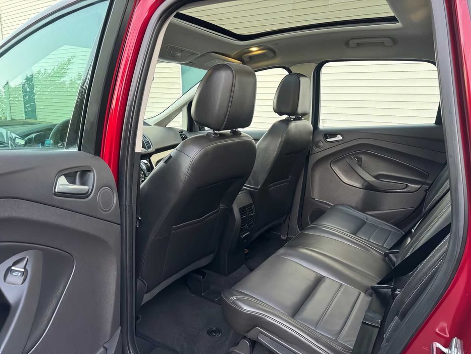 Ford C-Max      2015