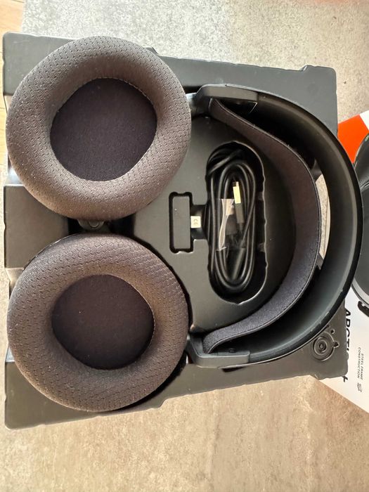 Słuchawki Steelseries Arctis 7+ Wireless - CZARNE - OKAZJA!