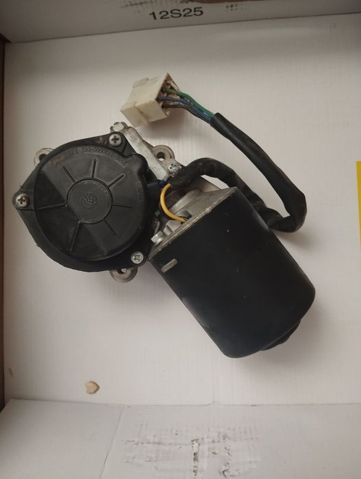 Мотор двірників на ваз 2108,2109,21099-2115