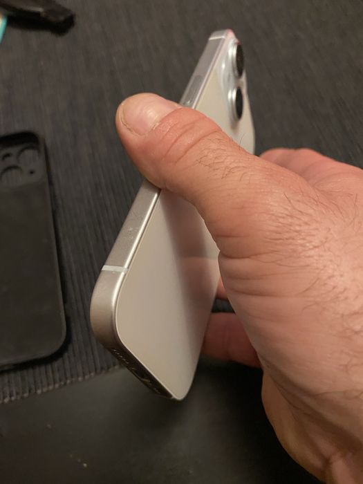 iPhone 15 jak nowy