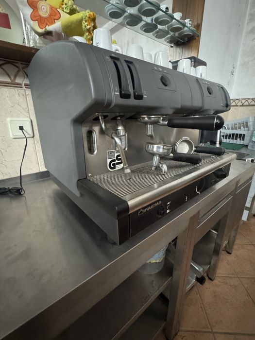 Maquina de cafe industrial FAEMA