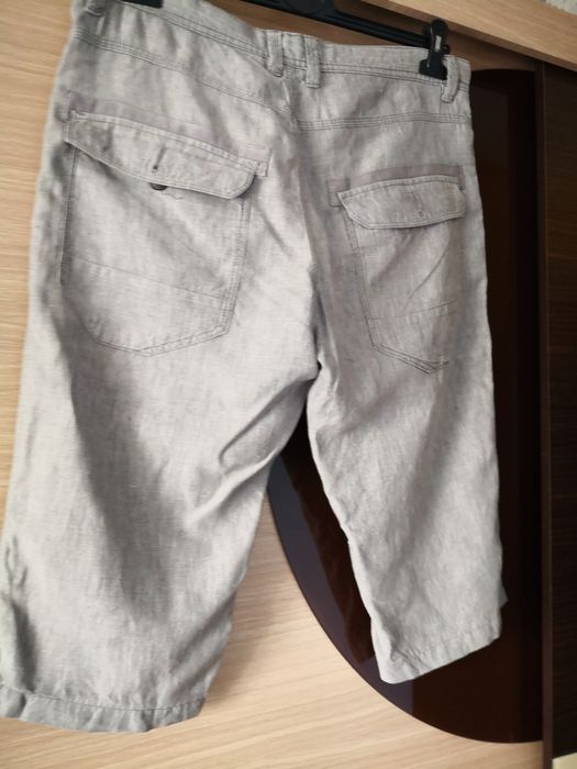 Szorty męskie koloru szarego