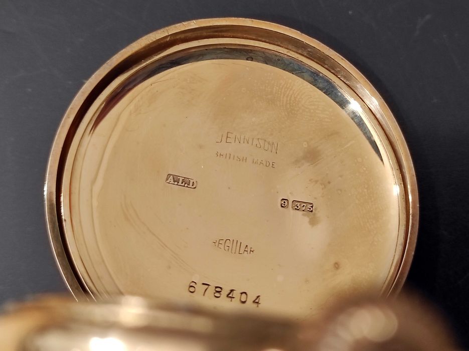 Relógio Waltham de bolso de homem em ouro maciço, em excelente estado.