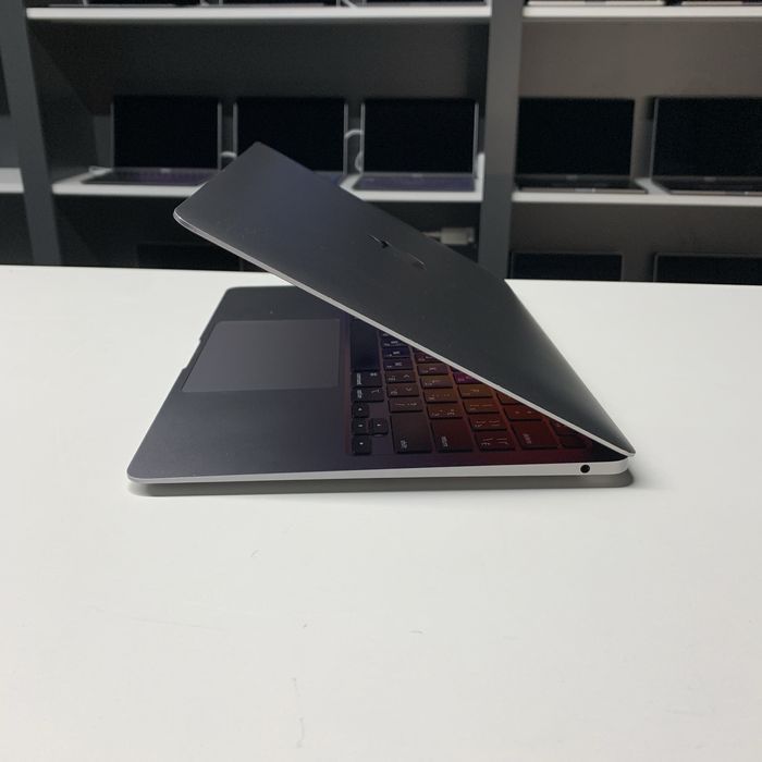 Ноутбук MacBook Air 13 2020 i5/8GB/256GB ГАРАНТІЯ МАГАЗИН 87078