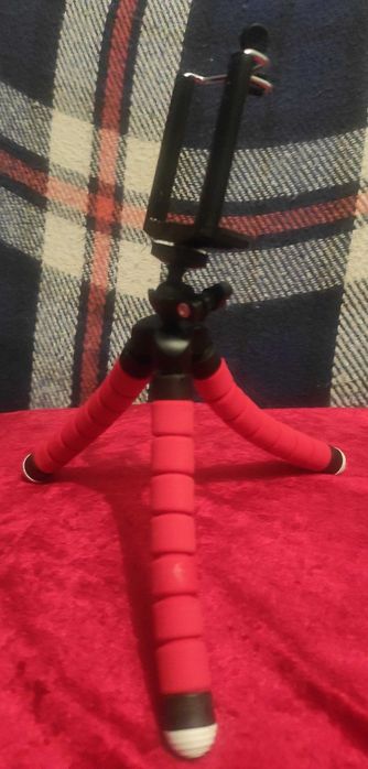 Держатель для телефона,камеры,трипода.