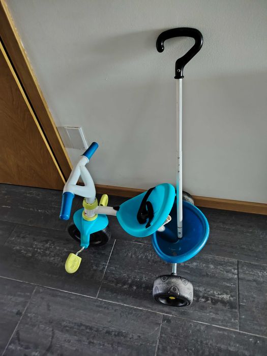 Triciclo criança