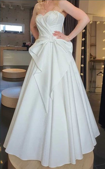 Suknia ślubna glamour mikado