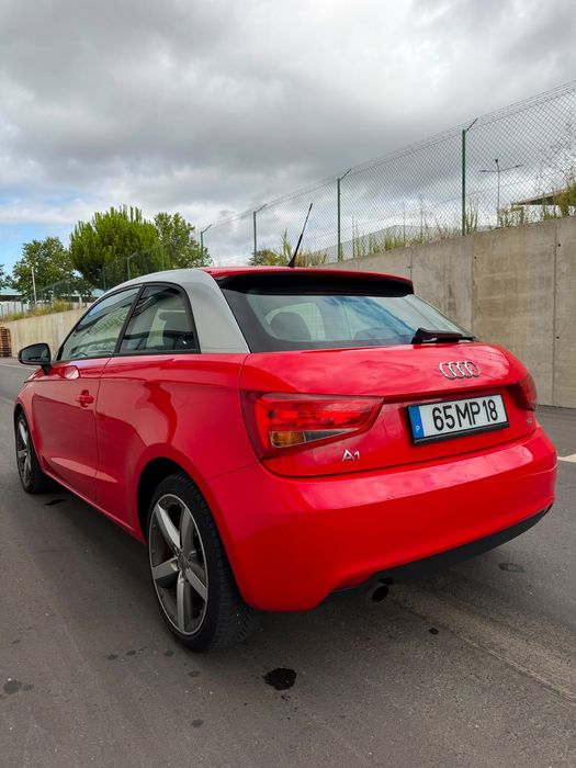 Audi A1 Sportback 1.6 TDI do ano 2012