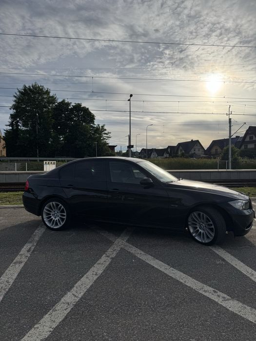 Bmw e90 2.0i  2006r
