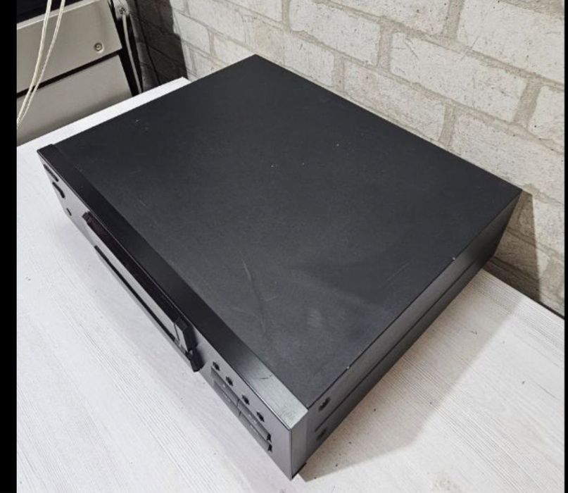 CD прогавач/проигрыватель Kenwood DP 5090