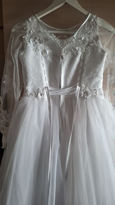 Сукня (плаття) на причастя