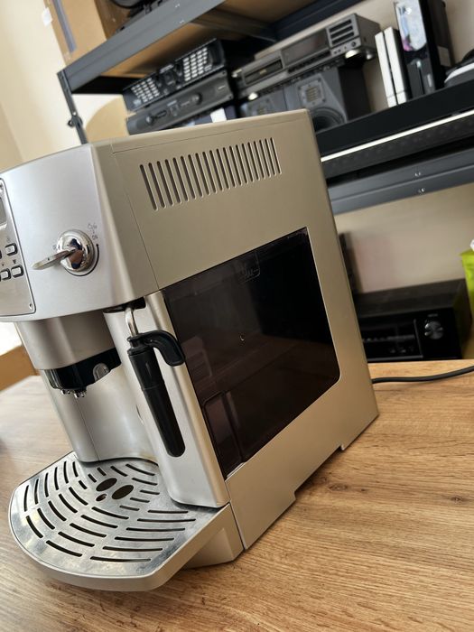 #2194 DeLonghi Magnifica Rapid Cappuccino – automat do kawy