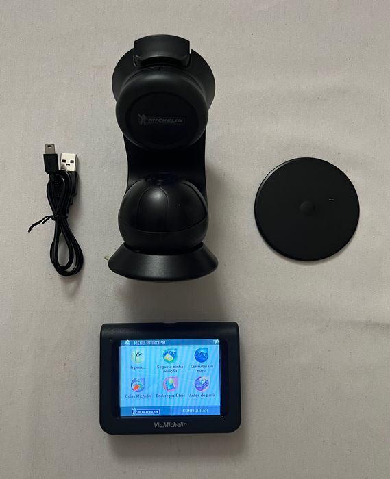 GPS ViaMichelin Navigation X-960 em excelente estado