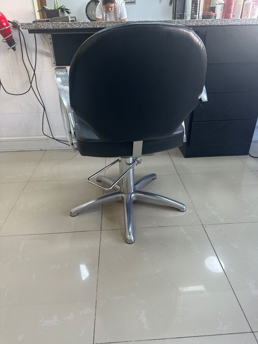 Cadeiras hidráulicas cabeleireiro