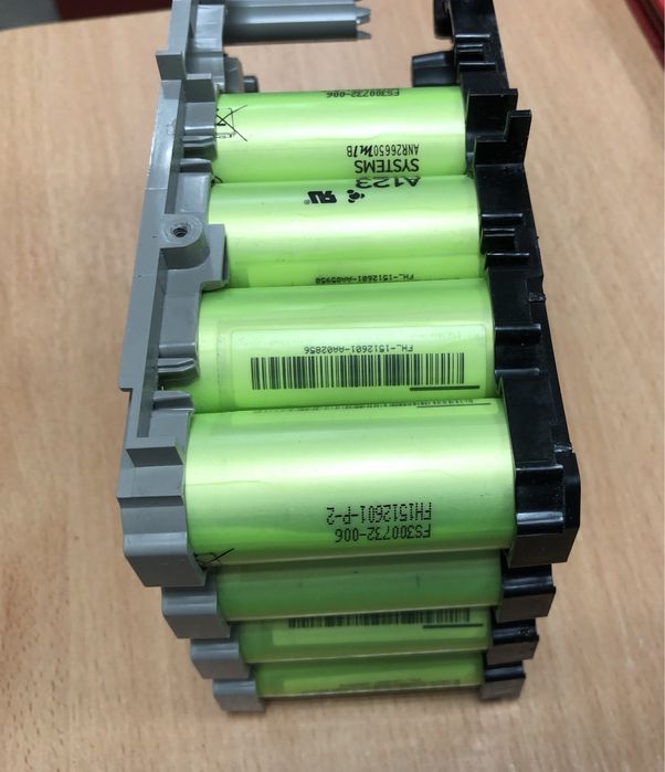 Акумулятор A123 Systems 26650 Lifepo4 3.3v 2.5Ah 50/120A Retlight pro