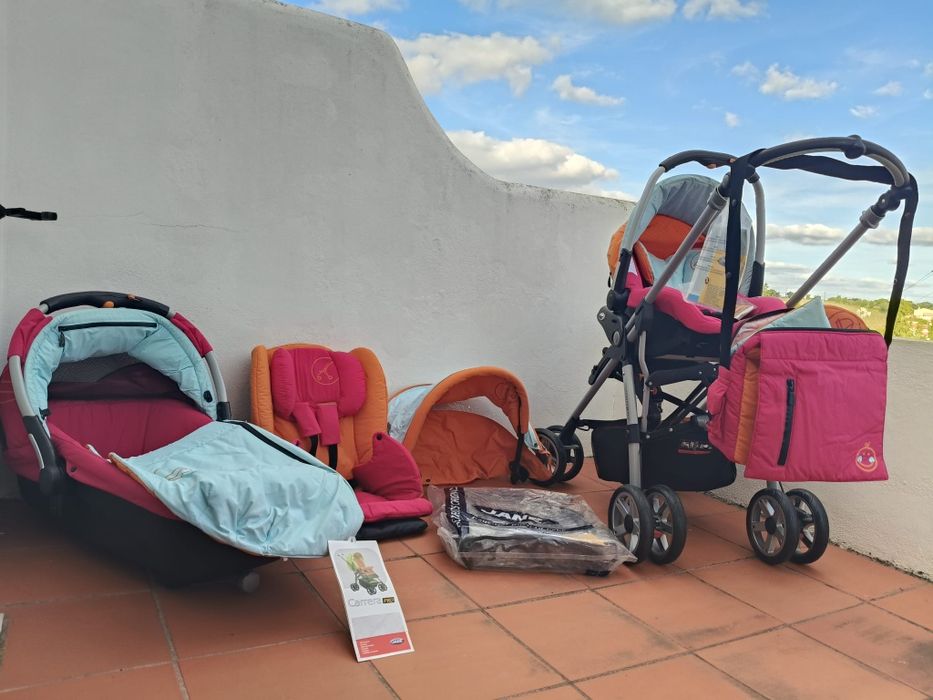 Carrinho bebé completo NOVO (caldeirinha, ovo e alcofa: JANE)