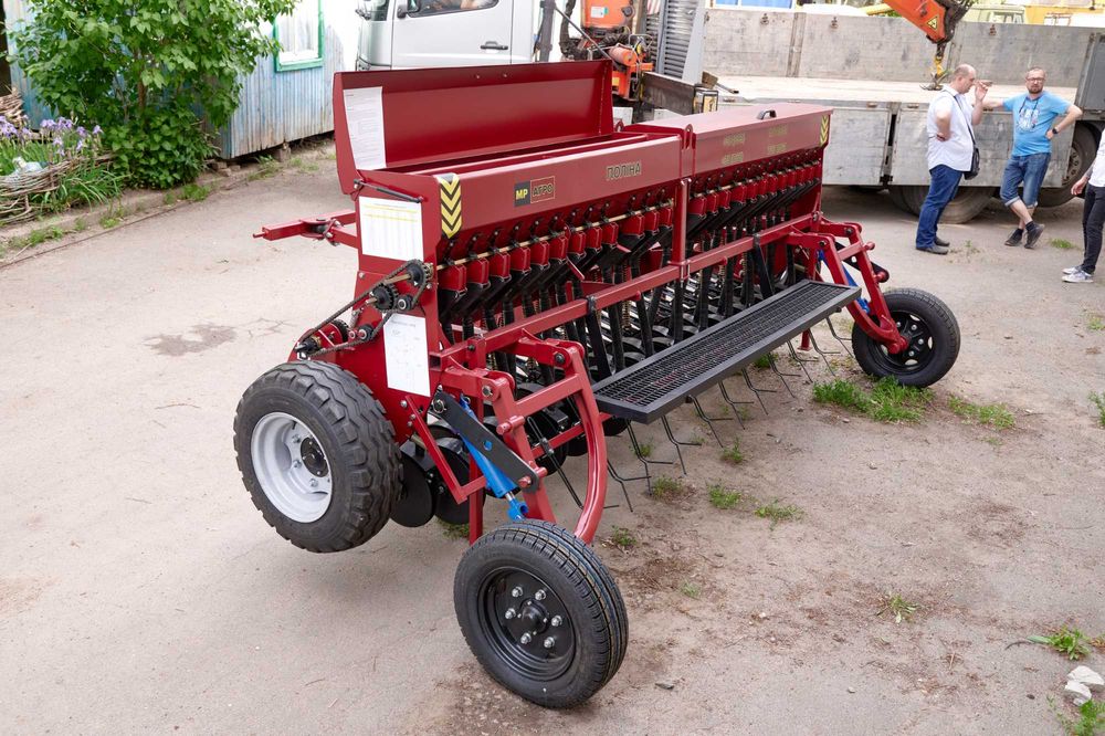 Сівалка зернова прицепна 3,0-3,6м/ Сеялка зерновая прицепная 3,0-3,6м