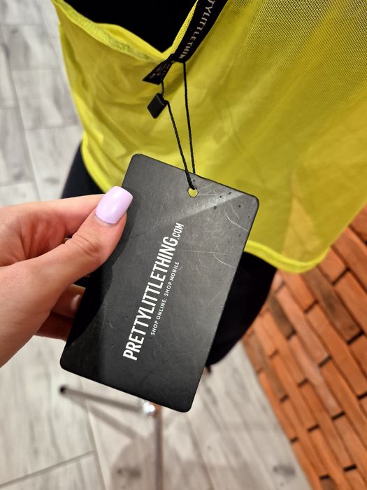 Neonowy top z siatki