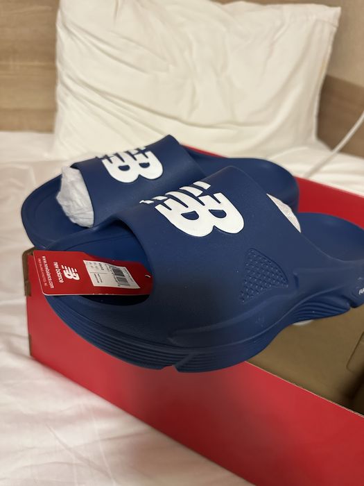 тапки new balance