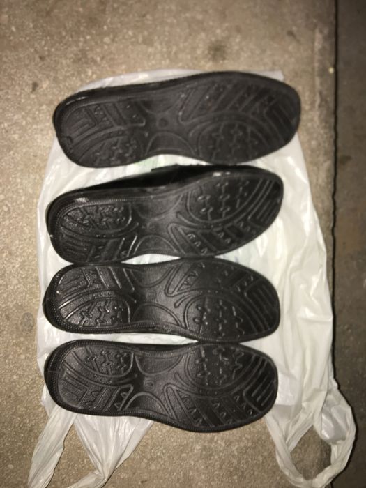 Buty ze zdjęć rozmiar 40 i 41.