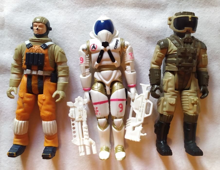 Lote de figuras anos 80 90