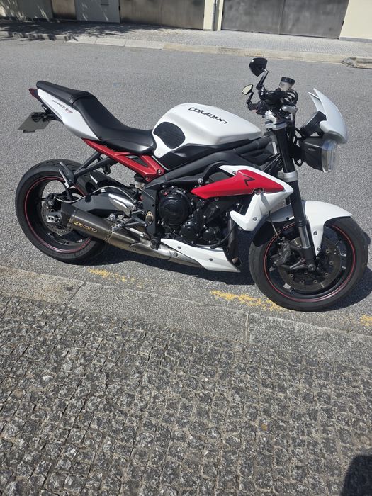 Triumph street triple 675R