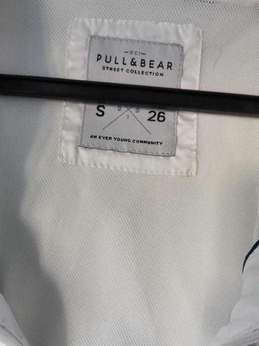 Corta vento Pull&Bear S