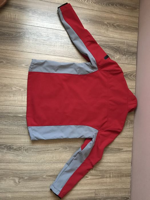 Продам куртку