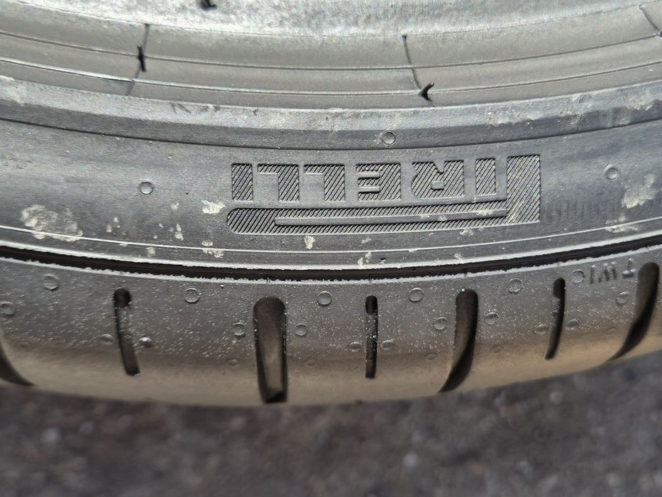 Opony 2 sztuki Pirelli P.zero 235/35 R19 (2022r?