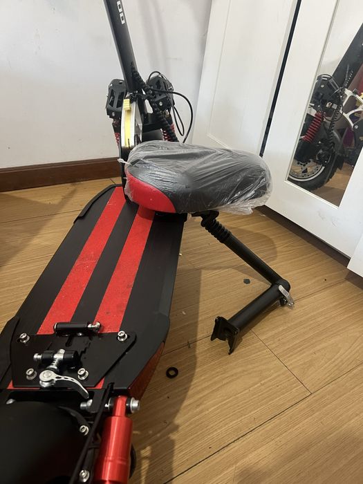 Trotinete Elétrica N3MAX 800W – Até 81 km/h | Com Banco Removível