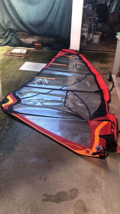 Prancha e vela de winsurf novas