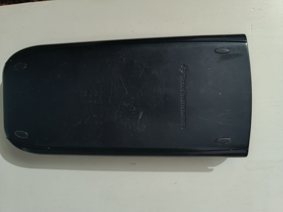 Calculadora Gráfica TI-84 Plus