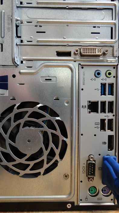 Oryginalny komputer HP na i5