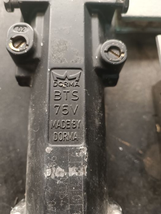 Handle, spring, lock, and supports64738487076867124