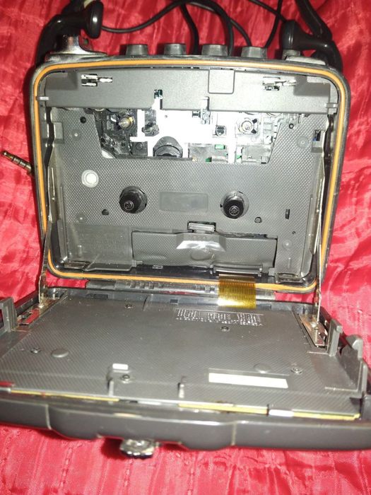 Panasonic RQ-SW20 shockwave плеєр касетний програвач кассетный защита