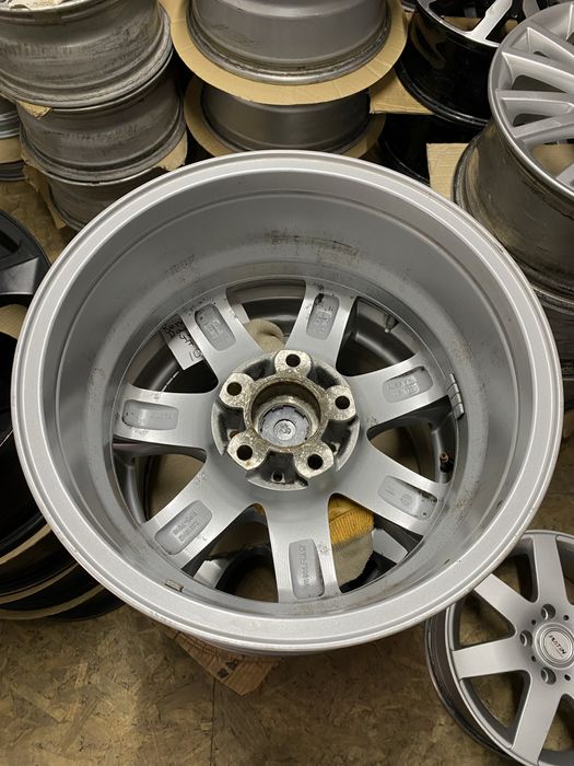 Діски 5 120R16 BMW